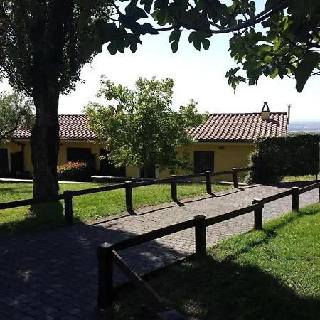 La Vista Boutique
